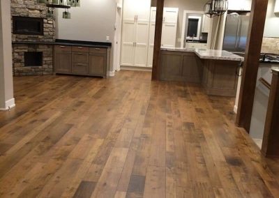AKC Floors West Kelowna Vinyl plank with hardwood look and easy maintenance